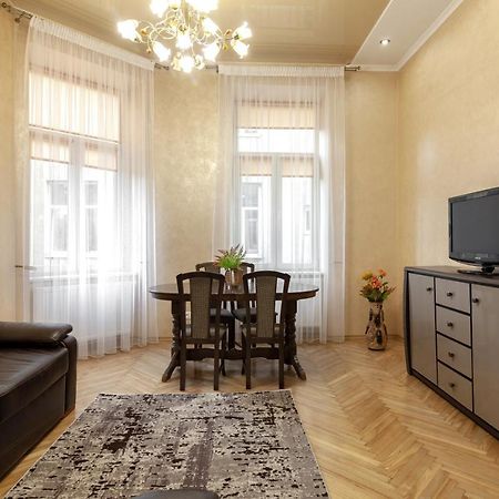 Alfa Apartments Levytskoho Lviv Kültér fotó