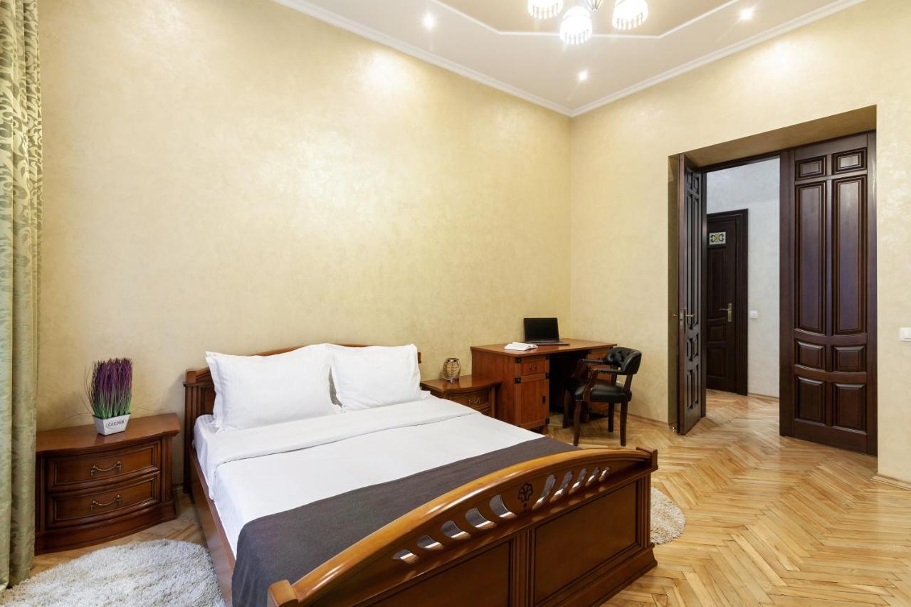 Alfa Apartments Levytskoho Lviv Kültér fotó